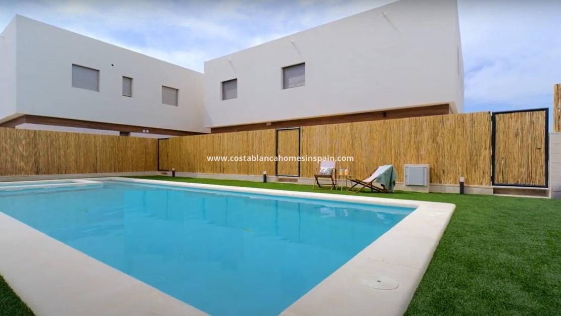 New Build - Townhouse - Villamartin - Pau 26