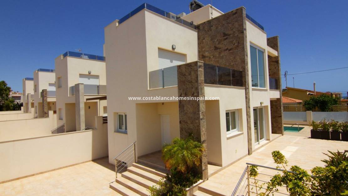 New Build - Villa - Torrevieja - Las calas