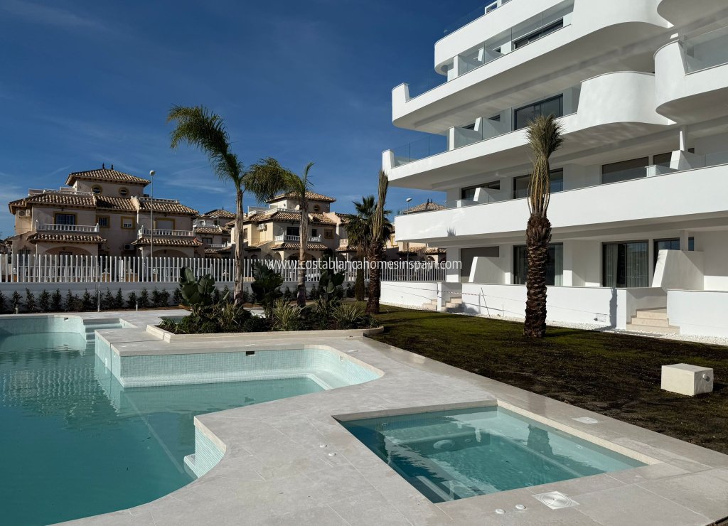 Nouvelle construction - Apartment - Cabo Roig