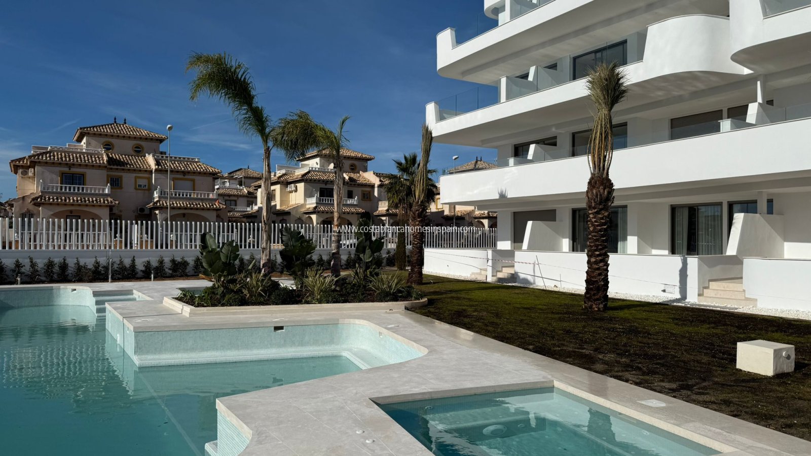 Nouvelle construction - Apartment - Cabo Roig