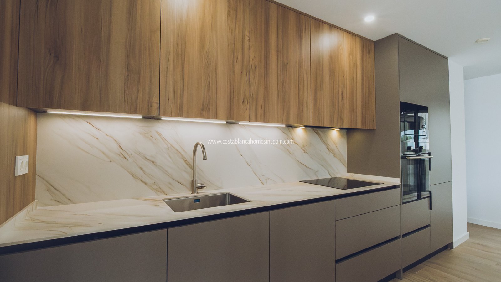 Nouvelle construction - Apartment - Redován