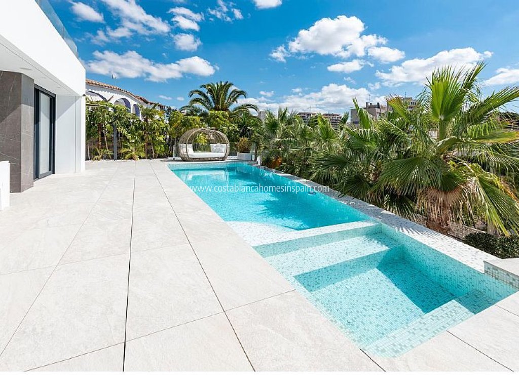 Nouvelle construction - Detached Villa - Calpe