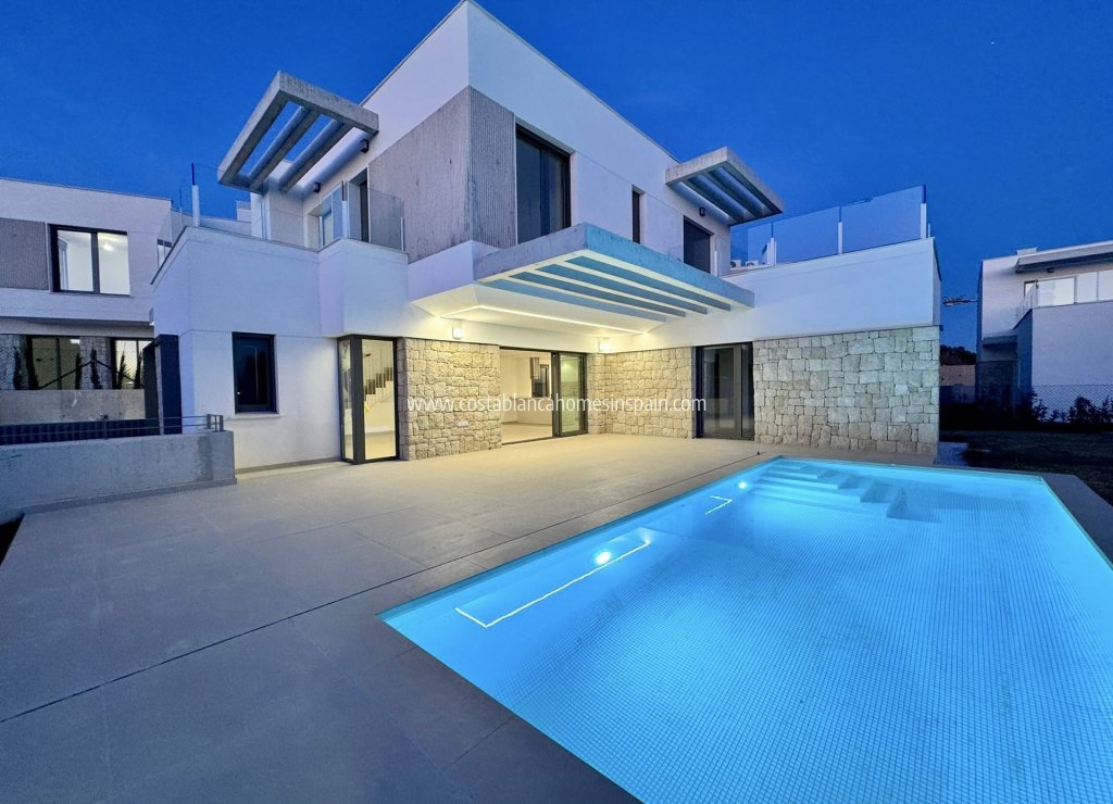 Nouvelle construction - Detached Villa - Finestrat