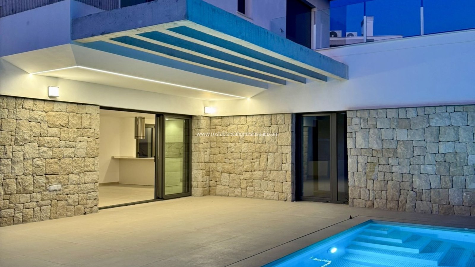 Nouvelle construction - Detached Villa - Finestrat