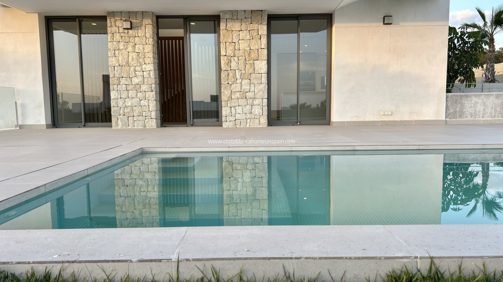 Nouvelle construction - Detached Villa - Finestrat
