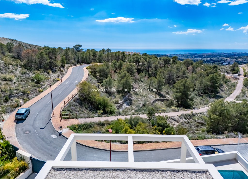 Nouvelle construction - Detached Villa - Finestrat