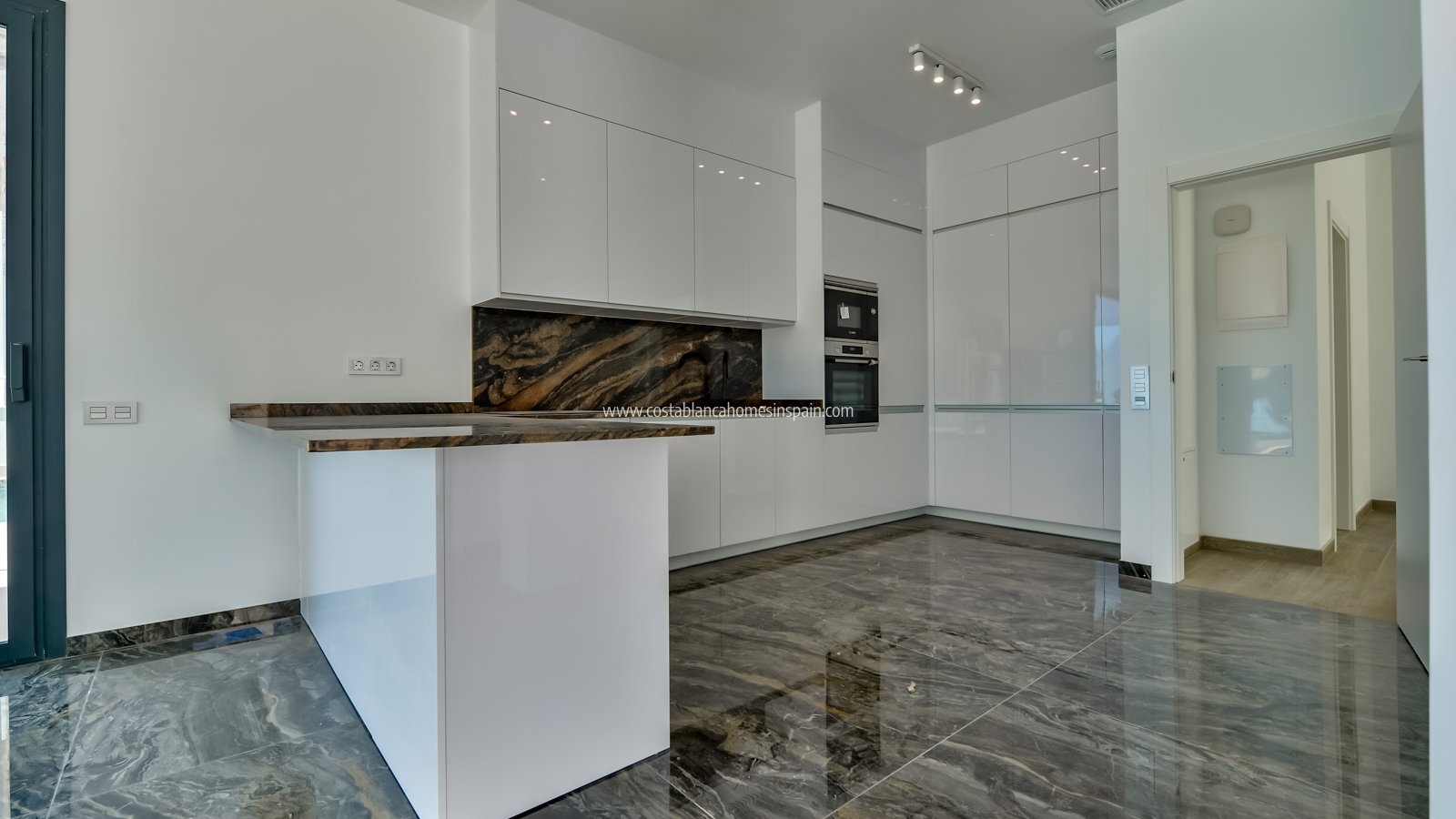 Nouvelle construction - Detached Villa - Finestrat