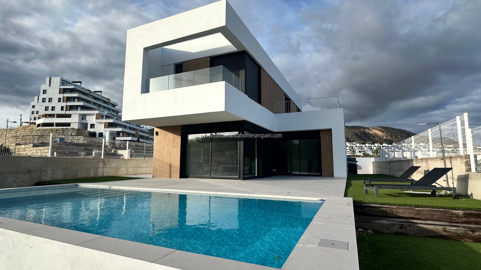 Nouvelle construction - Detached Villa - Finestrat