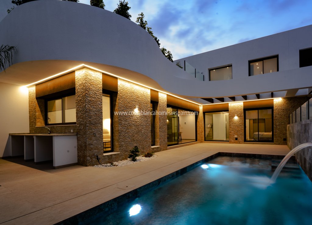 Nouvelle construction - Detached Villa - Heredades