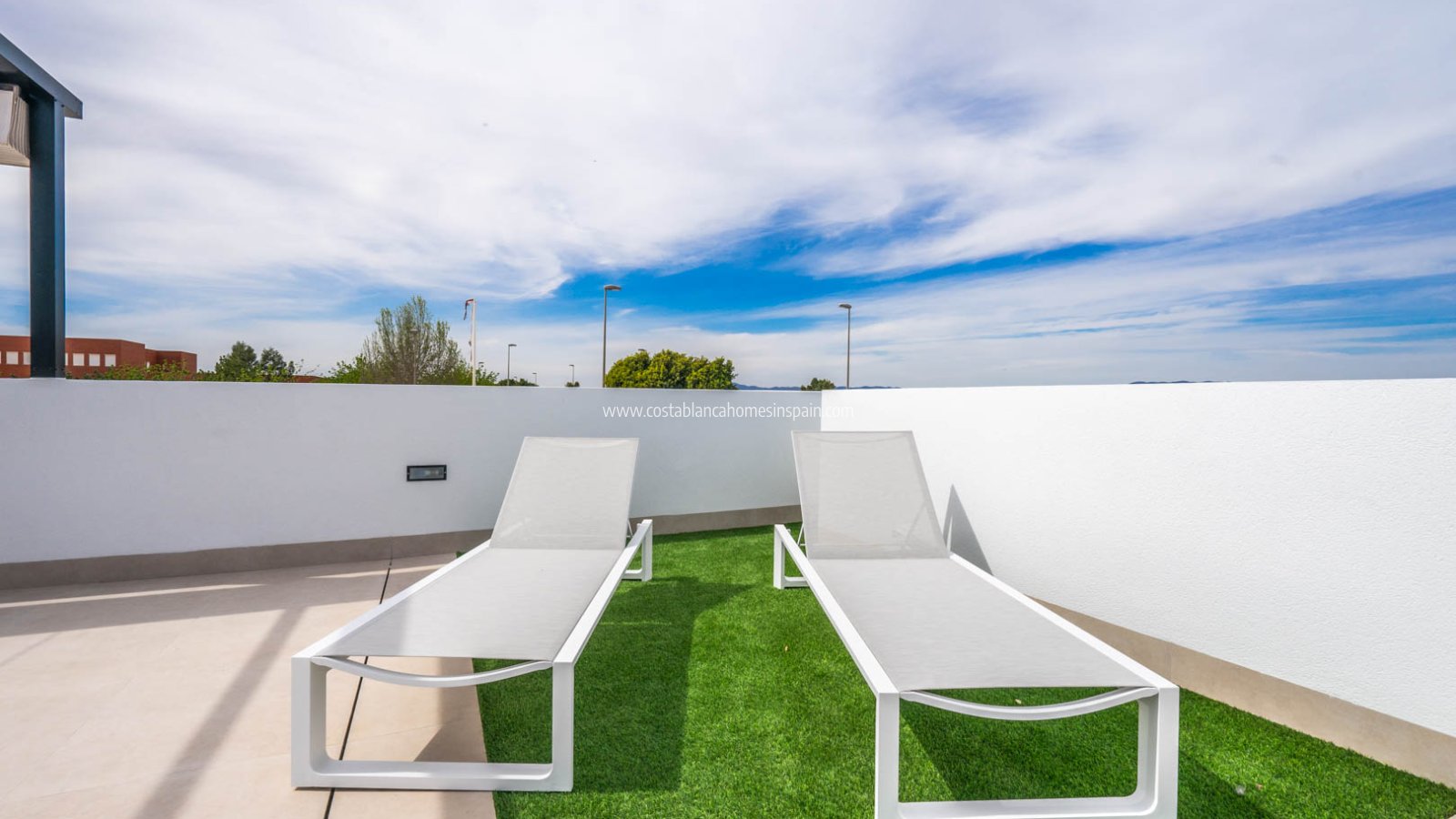 Nouvelle construction - Detached Villa - Roldan