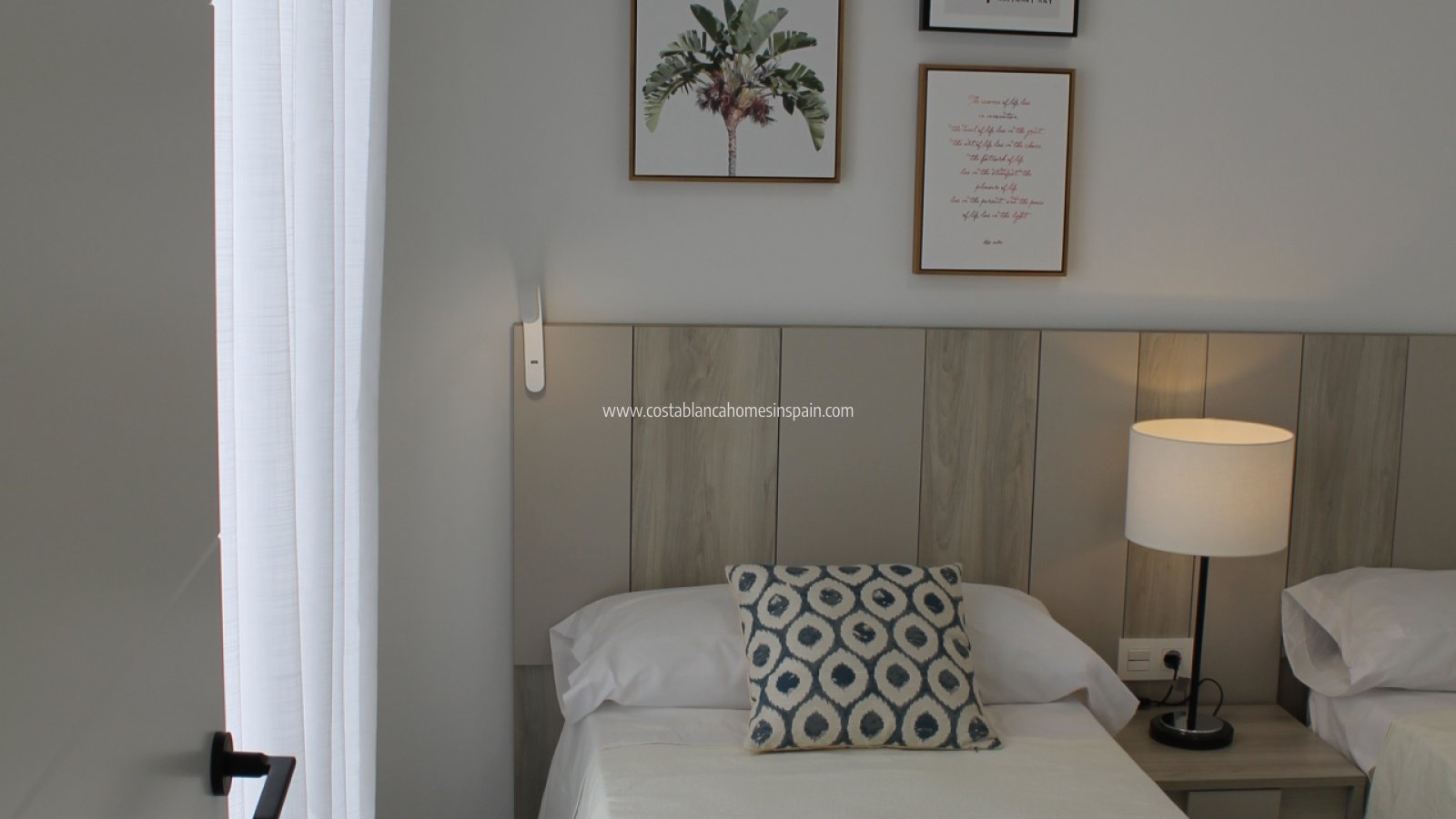 Nouvelle construction - Detached Villa - Roldan