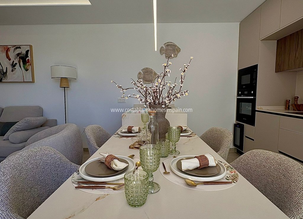 Nouvelle construction - Detached Villa - Roldan