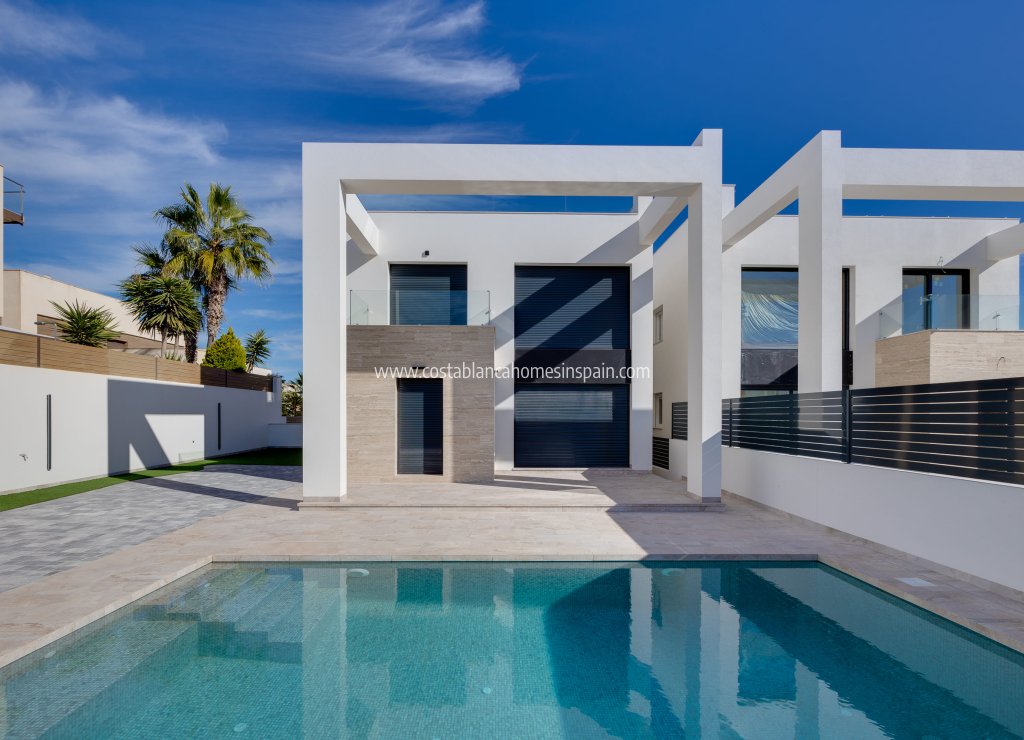 Nouvelle construction - Detached Villa - Torrevieja