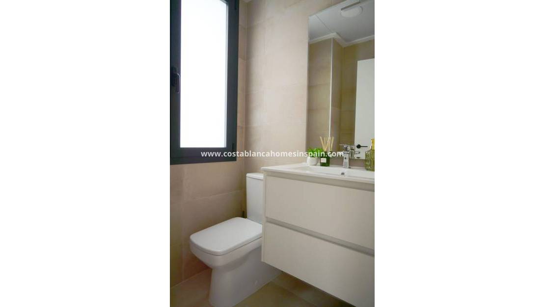 Nouvelle construction -  - Dolores - polideportivo