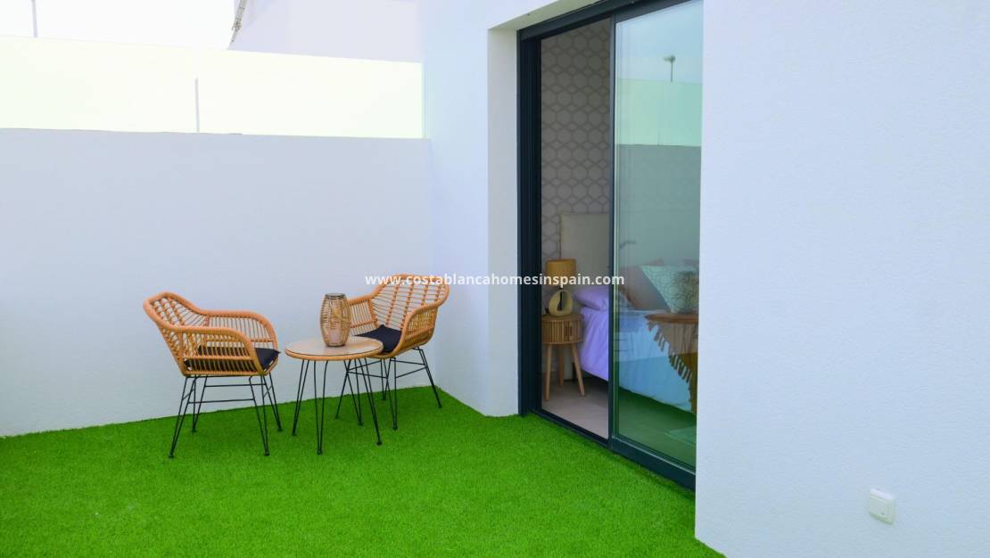 Nouvelle construction -  - Dolores - polideportivo