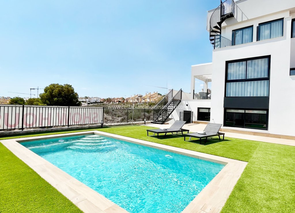 Nouvelle construction - Semi - Detached Villa - La Finca Golf