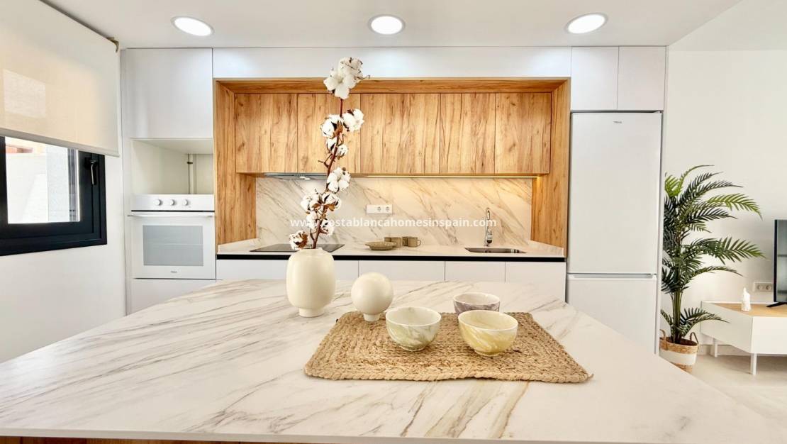 Nouvelle construction - Townhouse - Cox - San Fernando