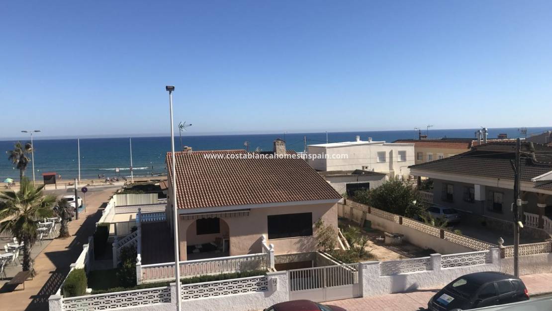 Nouvelle construction - Villa - Torrevieja - La Mata pueblo