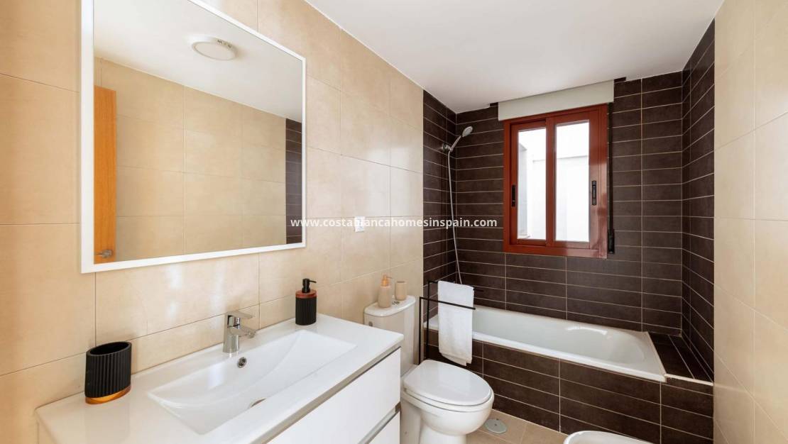 Nybygg - Apartment - Avileses - pueblo