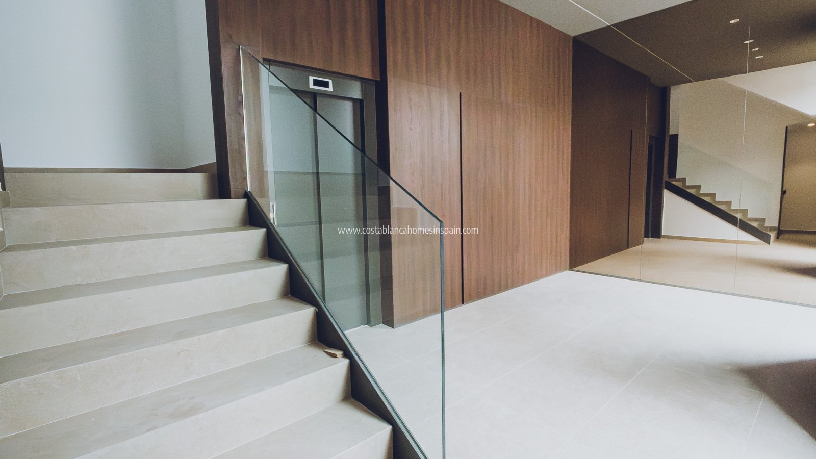 Nybygg - Apartment - Redován
