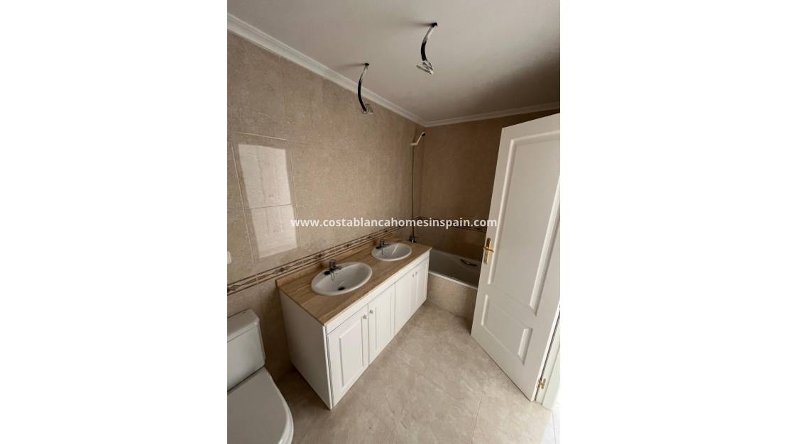 Nybygg - Apartment - Villamartin