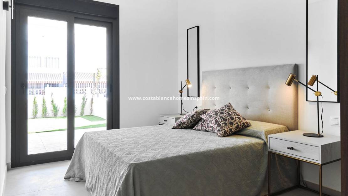 Nýbygging - Bungalow - Torrevieja - Villa Amalia