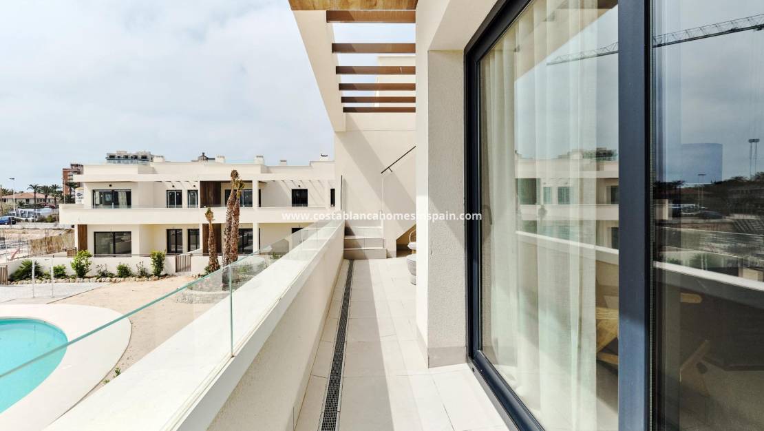 Nýbygging - Bungalow - Torrevieja - Villa Amalia