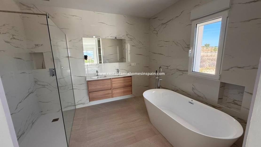 Nýbygging - villa - Pinoso - Camino Del Prado