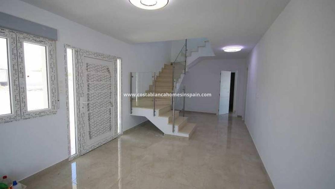 Nýbygging - villa - Pinoso - Camino Del Prado