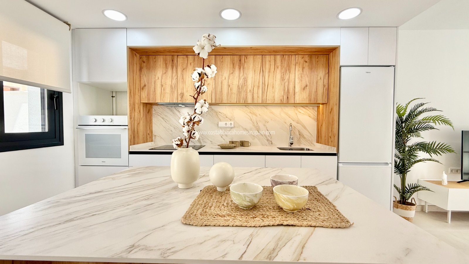 Obra Nueva - Apartment - Cox