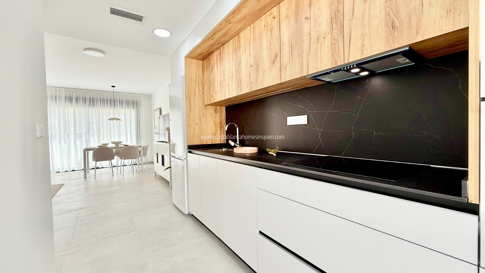 Obra Nueva - Apartment - Cox
