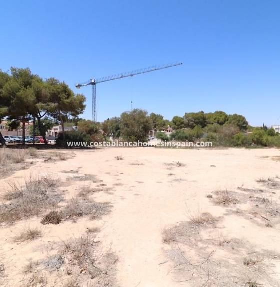 Plot - Re-salg - Orihuela Costa - Montezenia