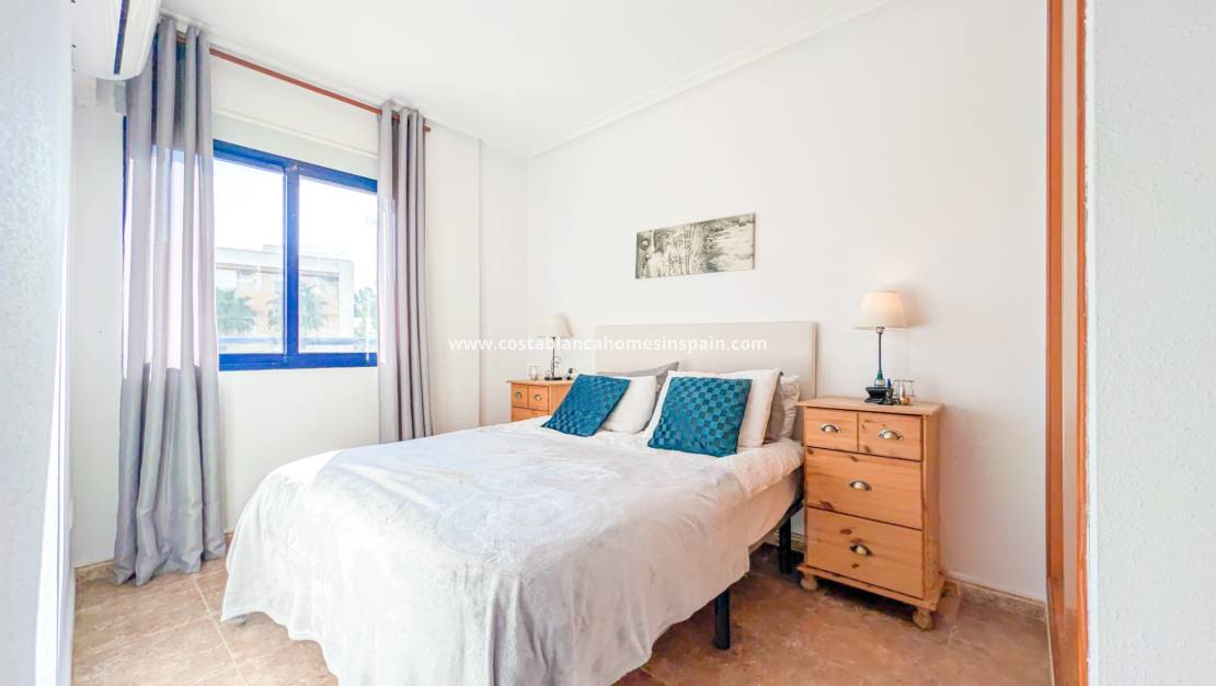 Re-salg - Apartment - Cabo Roig - Costa Blanca