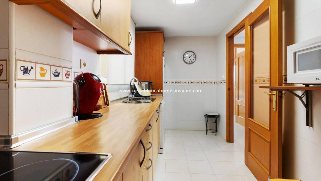 Re-salg - Apartment - Campoamor - Costa Blanca