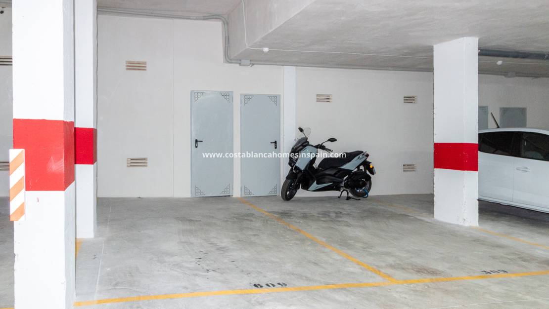 Re-salg - Apartment - Los Altos - Costa Blanca South