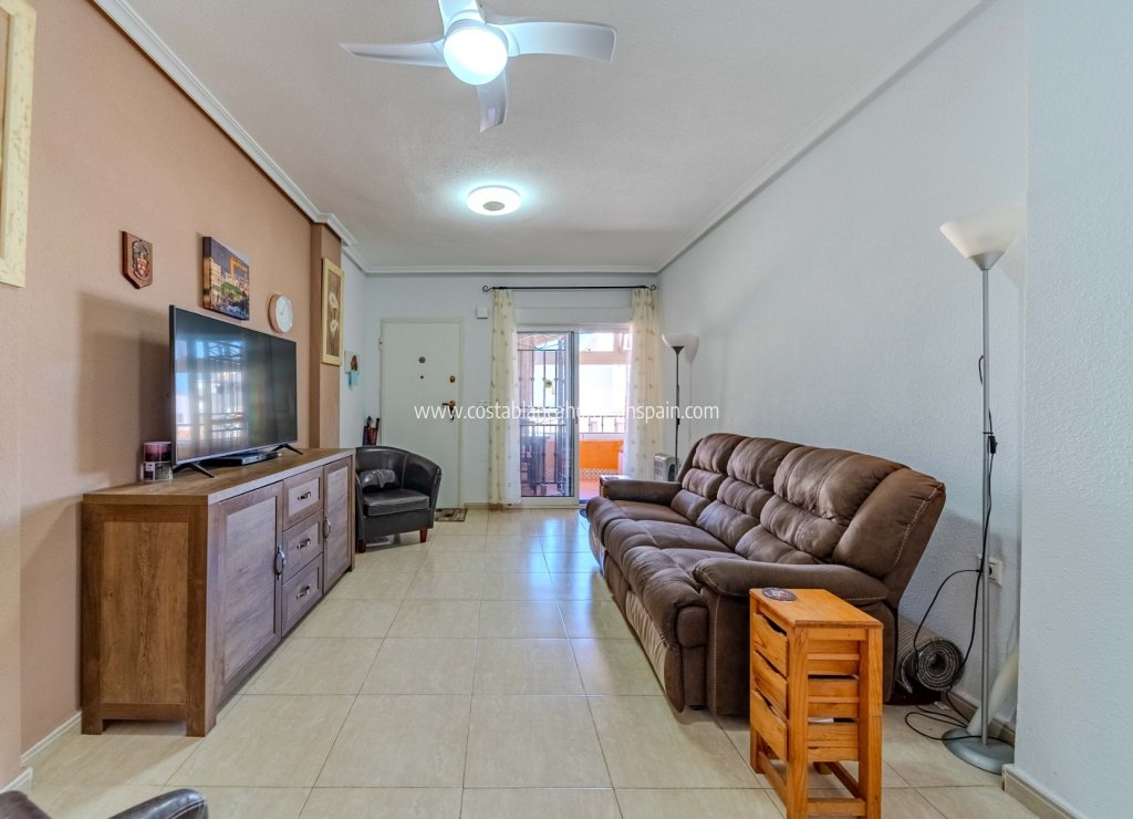 Re-salg - Apartment - Los Altos
