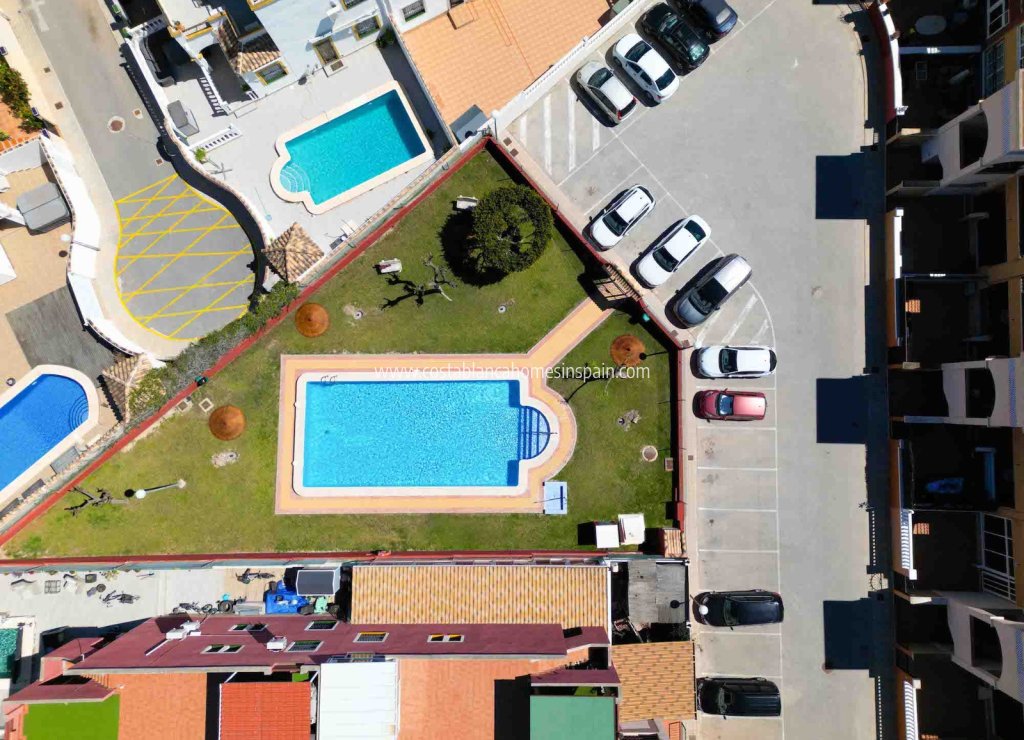 Re-salg - Apartment - Los Altos