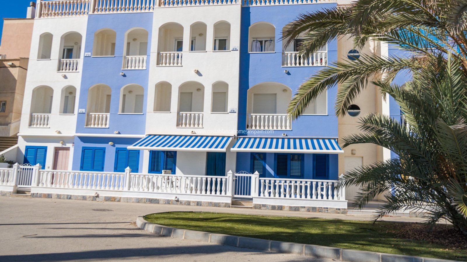 Re-salg - Apartment - Mil Palmeras - Beach