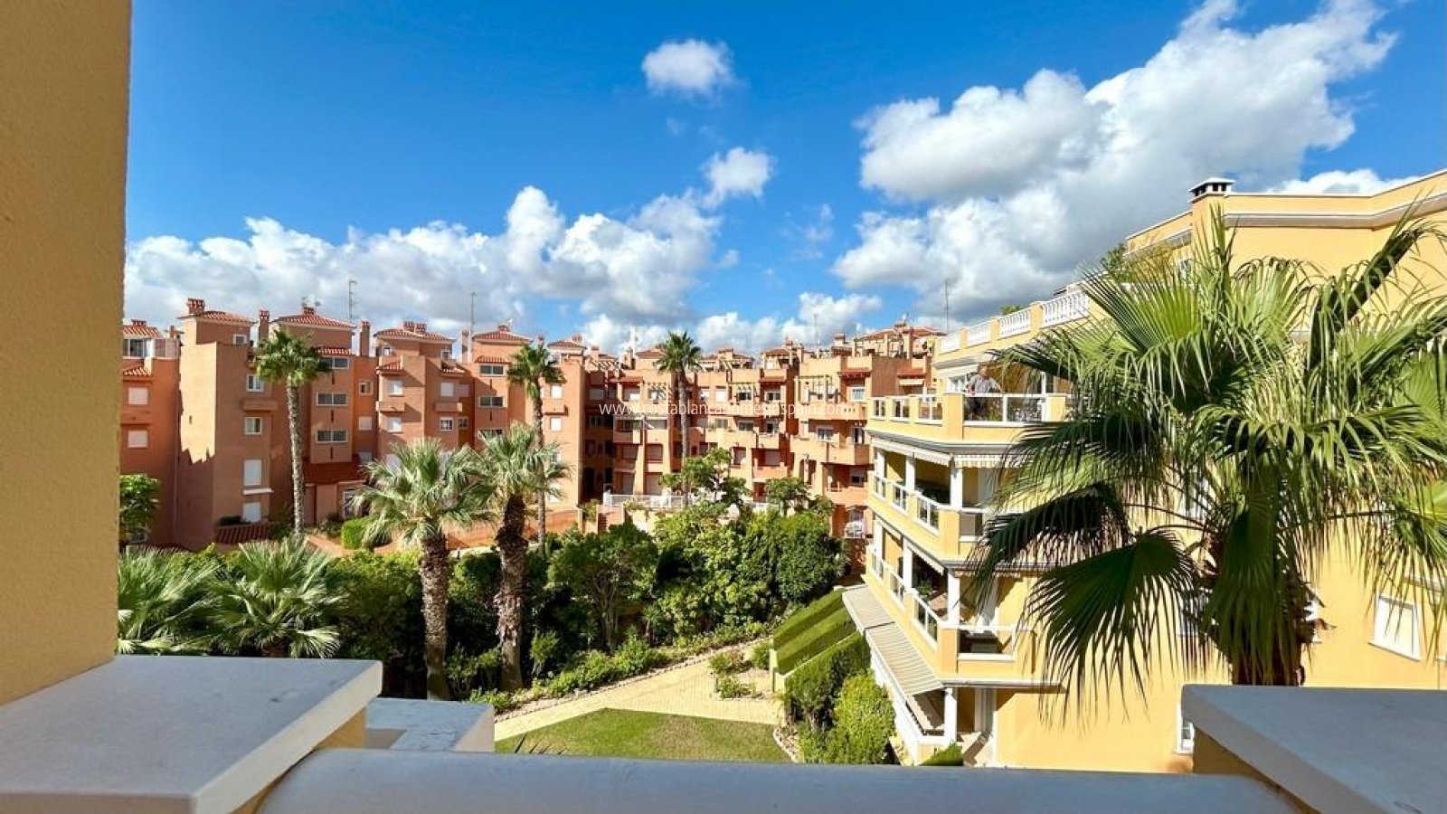 Re-salg - Apartment - Orihuela Costa - Aguamarina