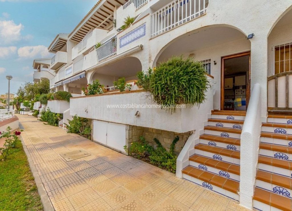 Re-salg - Apartment - Orihuela Costa - Aguamarina