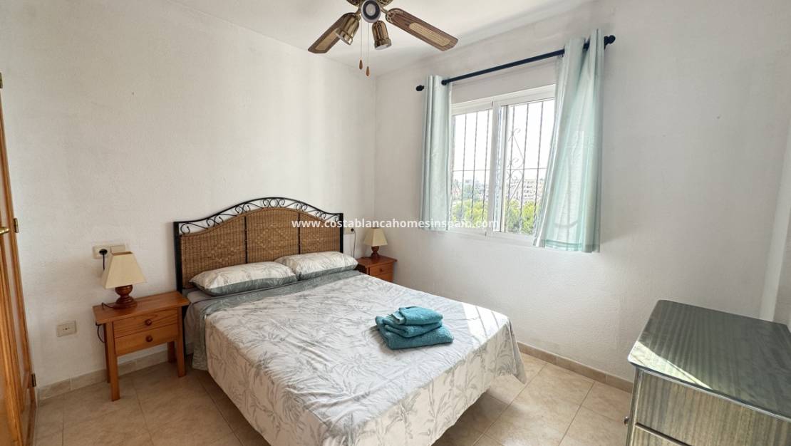 Re-salg - Apartment - Orihuela Costa - La Zenia