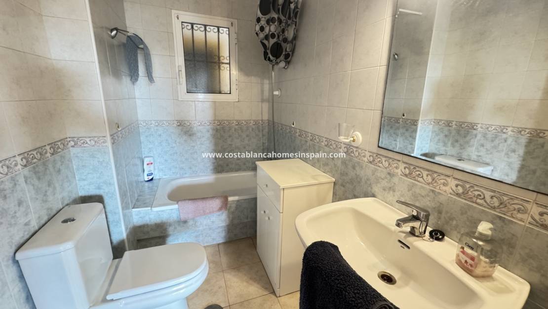 Re-salg - Apartment - Orihuela Costa - La Zenia