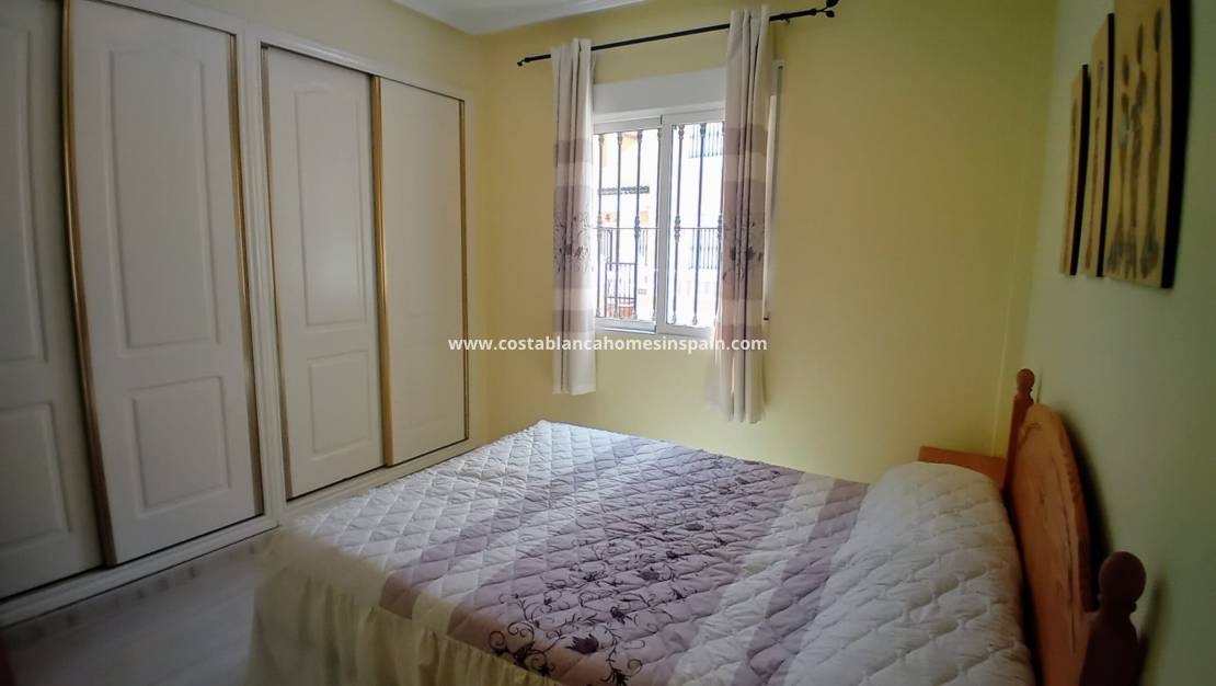 Re-salg - Apartment - Orihuela Costa - Los Dolses