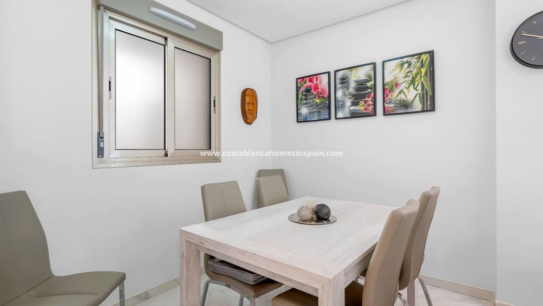 Re-salg - Apartment - Orihuela Costa - Los Dolses