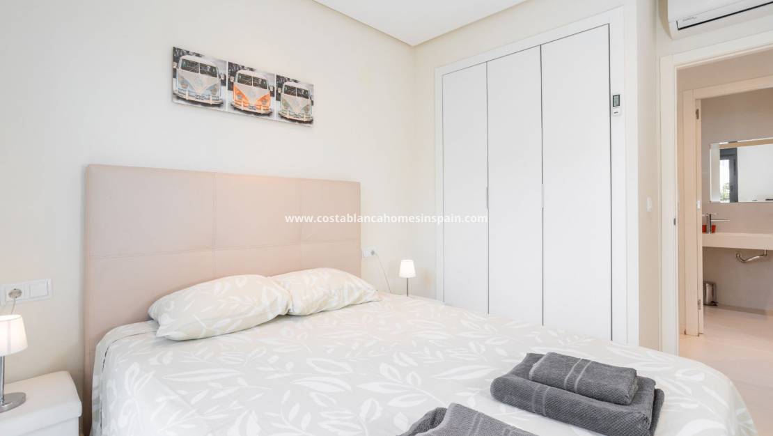 Re-salg - Apartment - Orihuela Costa - Punta Prima