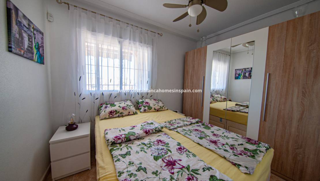 Re-salg - Apartment - Orihuela Costa - Villamartin Golf