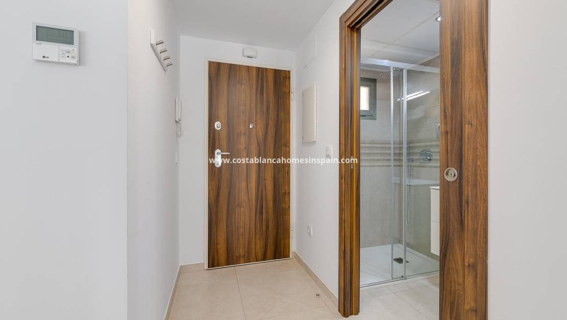 Re-salg - Apartment - Orihuela Costa - Villamartin