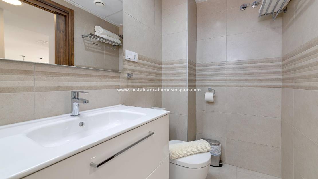 Re-salg - Apartment - Orihuela Costa - Villamartin