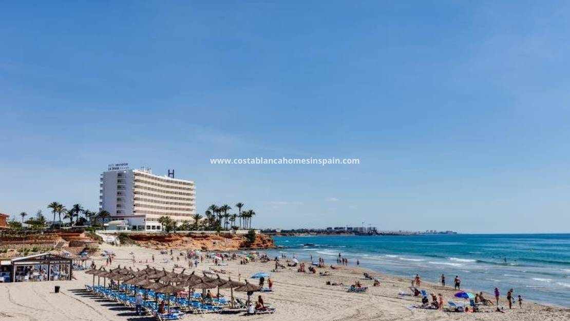 Re-salg - Apartment - Orihuela Costa - Villamartin