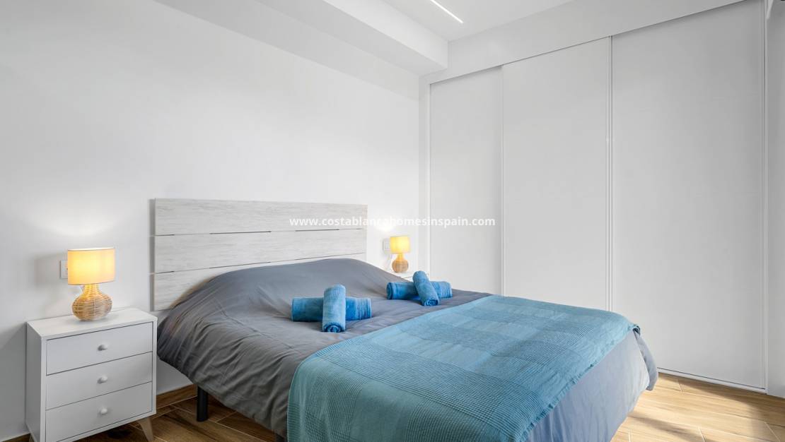 Re-salg - Apartment - Orihuela Costa - Villamartín